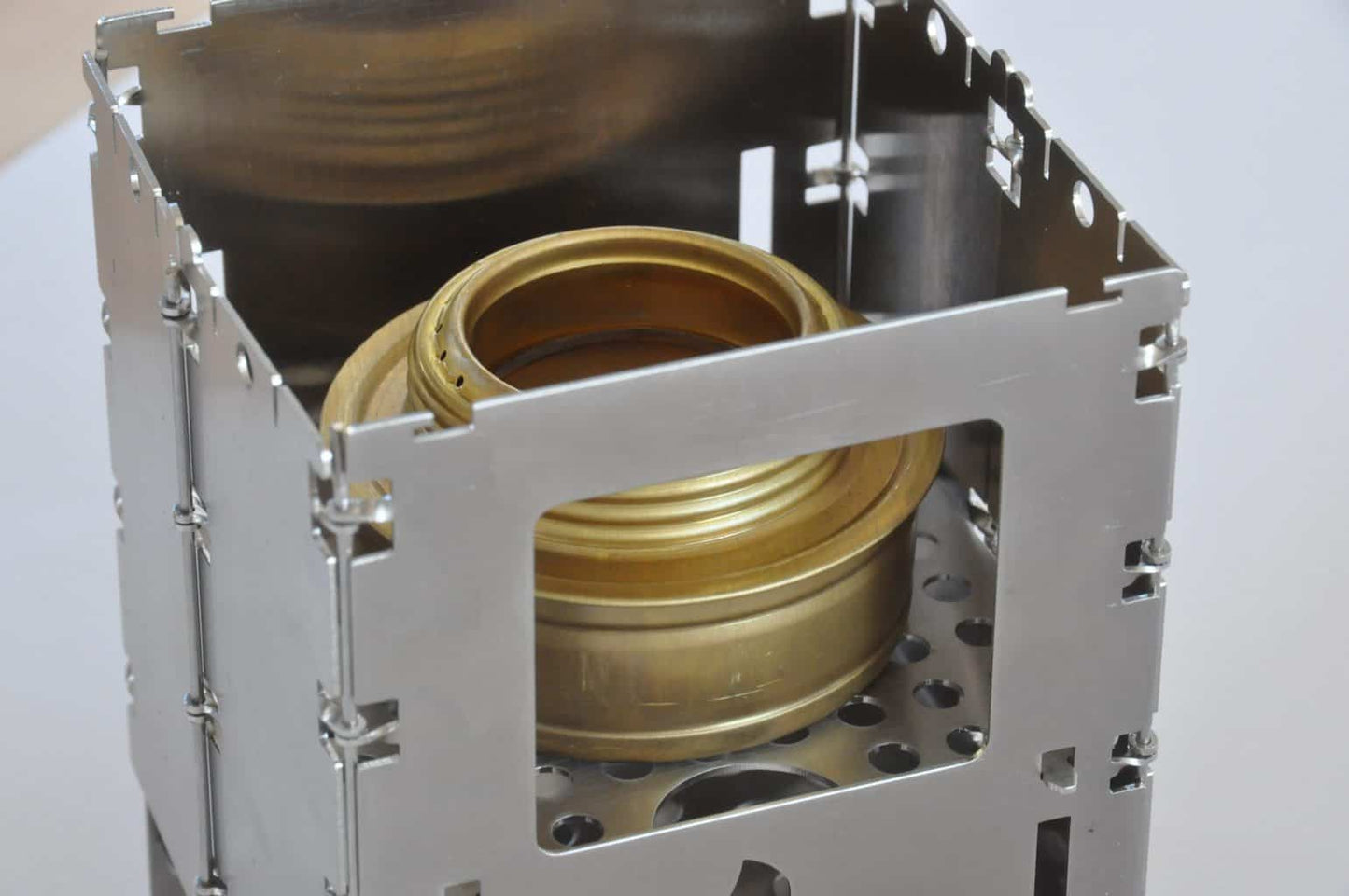 BE Bushbox LF Titanium Outdoor Stove - Longshot Tactical