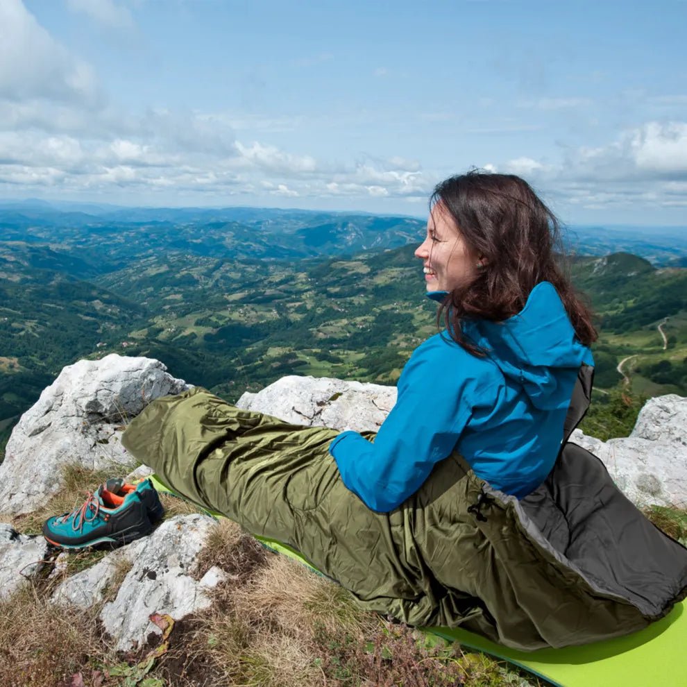 Night Cat Lightweight Backpacking Sleeping Bag for Adults - 3 Seasons - Longshot Tactical