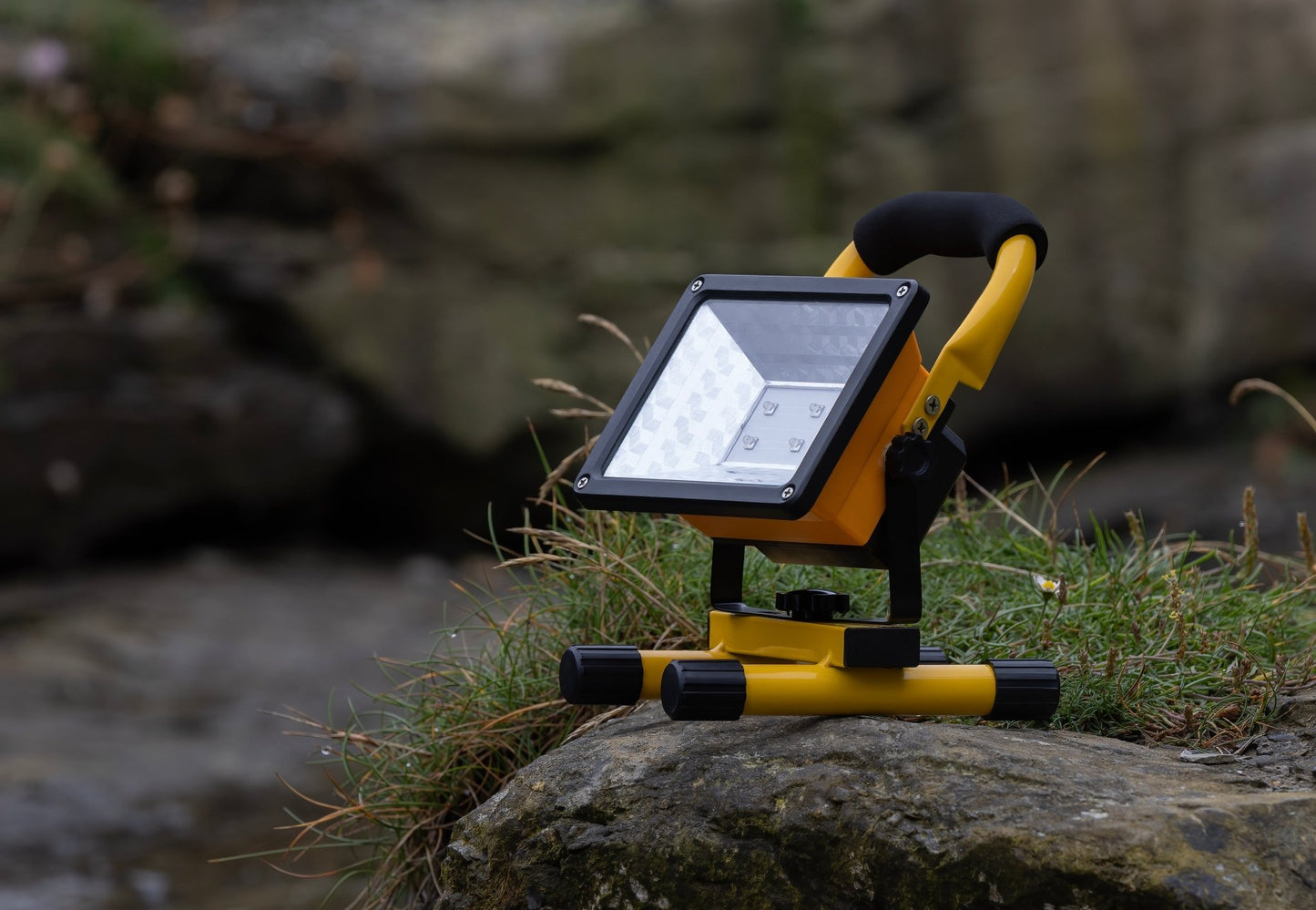 Nightfox Arc | Powerful IR Floodlight | Wide beam | USB - C - Longshot Tactical