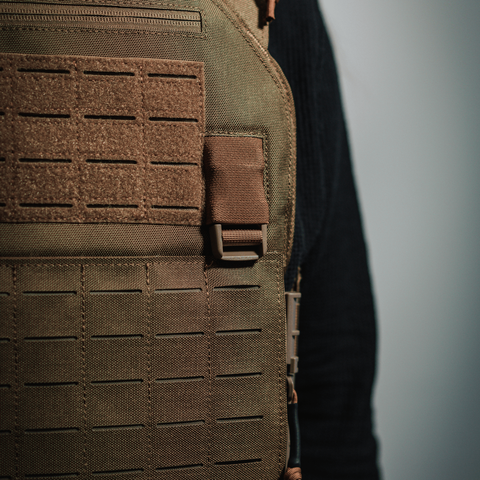 The Shinto Tactical Plate Carrier - Khaki (Layer 2 - Core) - Longshot Tactical
